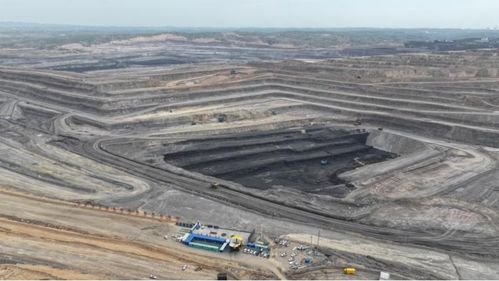 打造安全高效智能綠色礦山